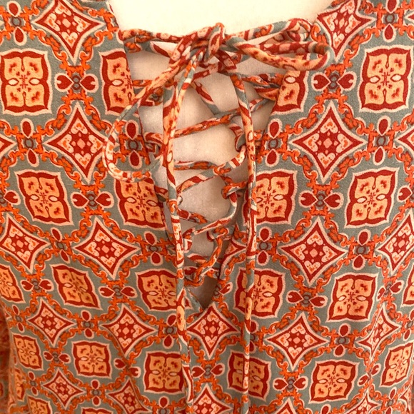 Sanctuary Orange and Turquoise Dress M with bell sleeves - Picture 3 of 7